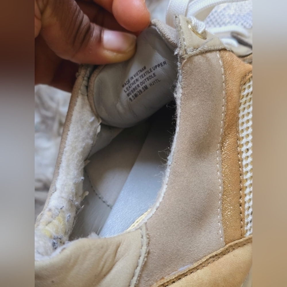 Micheal Kors Women's Billie Trainers Cream Colored Sneakers Size 9.5M🌴 - Picture 2 of 10